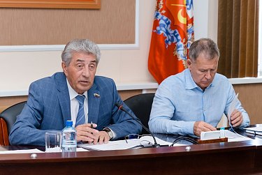 С датой определились